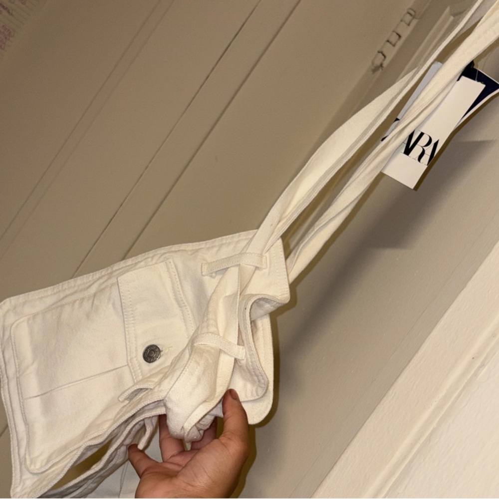 Zara Off-White Knit Pocket Belts